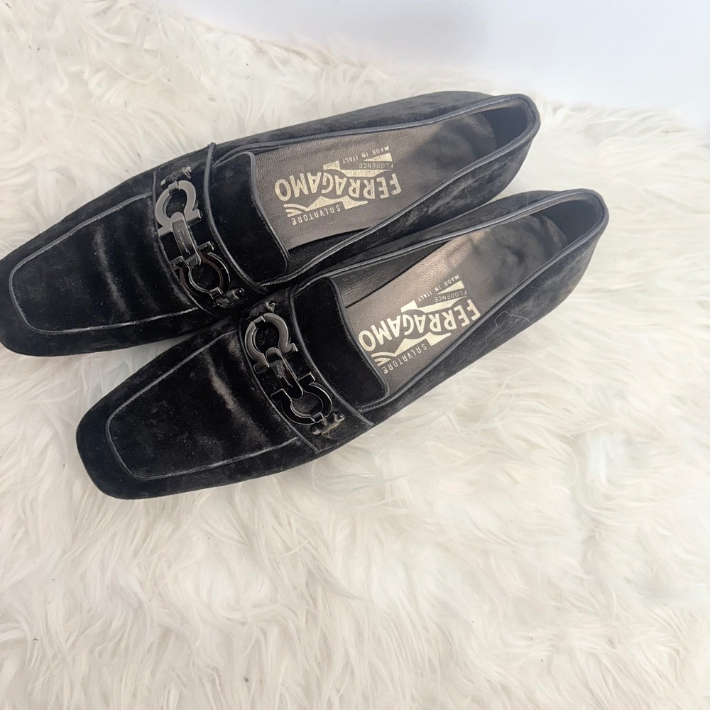 Salvatore Ferragamo Black Velvet Gancini Loafers DQ 58542 Square Toe Womens 7.5 - Picture 14 of 15